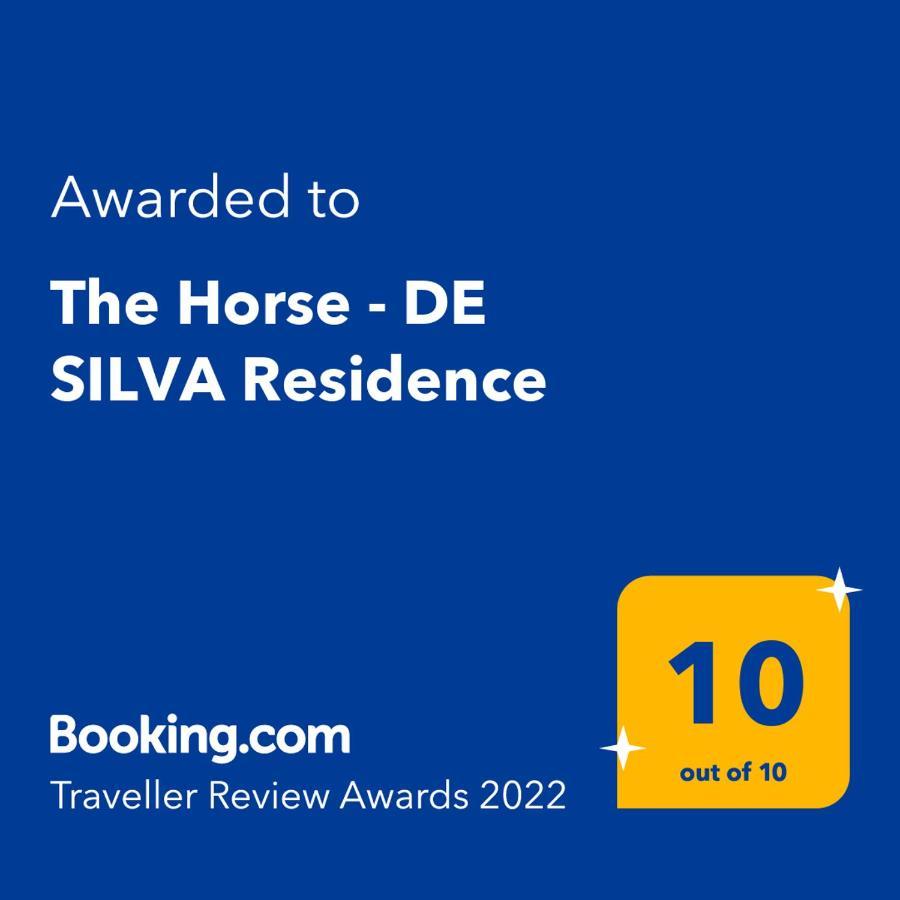 The Horse - De Silva Residence Mamaia Exteriör bild