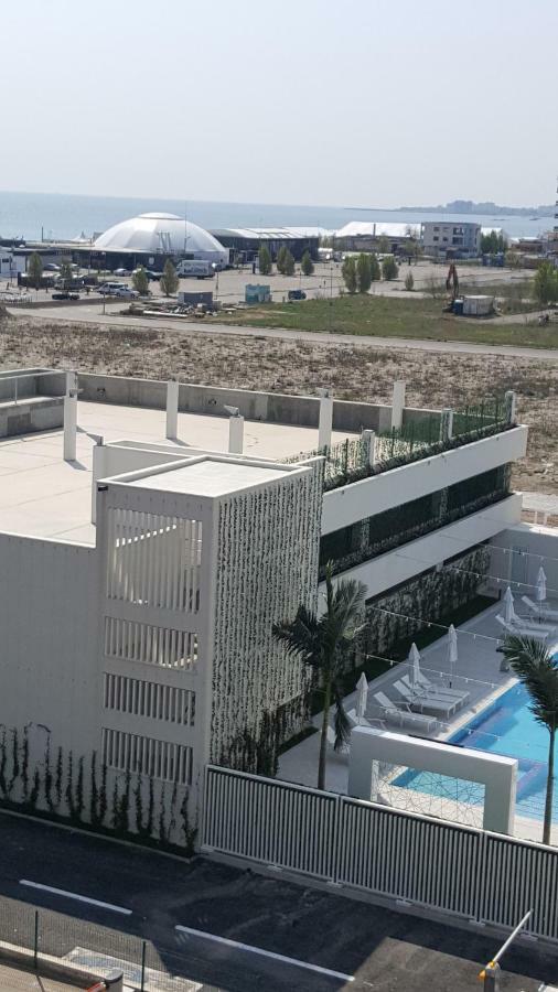 The Horse - De Silva Residence Mamaia Exteriör bild